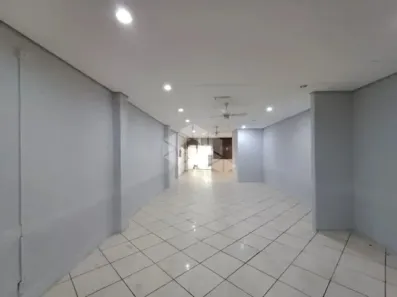 Ponto Comercial para alugar, 204m² no Moinhos de Vento, Porto Alegre
