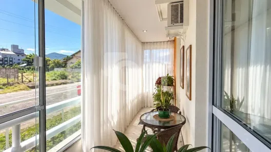 Apartamento com 1 Quarto à venda, 56m² no Pântano do Sul, Florianópolis