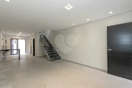 Sobrado com 3 Quartos à venda, 120m² no Vila Gumercindo, São Paulo