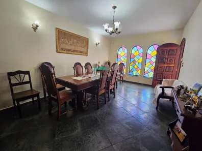Casa com 3 Quartos à venda, 165m² no Vila Oliveira, Mogi das Cruzes