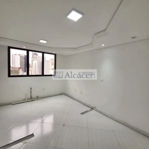 Sala Comercial à venda, 28m² no Batel, Curitiba