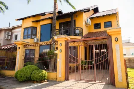 Sobrado com 3 Quartos à venda, 310m² no Estância Velha, Canoas