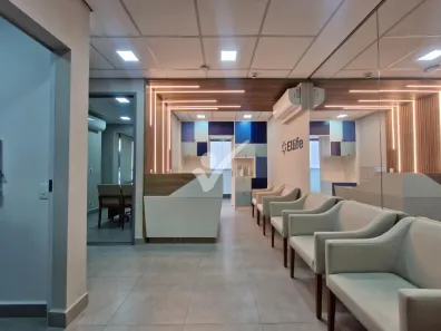 Sala Comercial com 8 Quartos para alugar, 120m² no Tatuapé, São Paulo