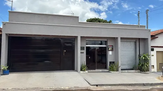 Casa com 4 Quartos à venda, 340m² no Setor Cristina II, Trindade