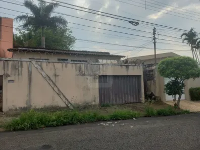 Lote/Terreno à venda, 432m² no Tabajaras, Uberlândia