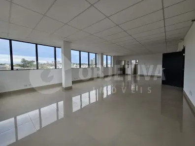 Sala Comercial para alugar, 110m² no Jardim Sul, Uberlândia