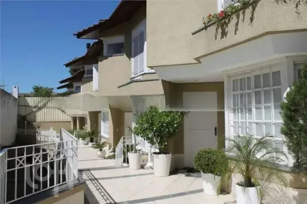 Casa de Condomínio com 4 Quartos à venda, 251m² no Boa Vista, Porto Alegre