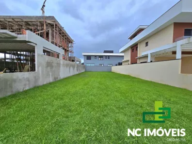 Lote/Terreno à venda, 360m² no Balneário Copacabana, Caraguatatuba