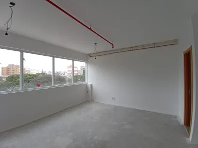 Sala Comercial para alugar, 35m² no Centro Histórico, Porto Alegre
