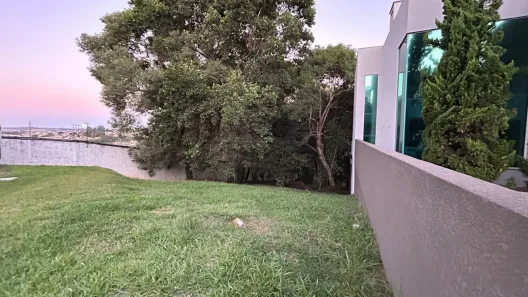 Lote/Terreno à venda, 334m² no Jardim Carvalho, Ponta Grossa