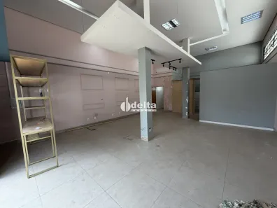 Ponto Comercial para alugar, 80m² no Jardim Patrícia, Uberlândia