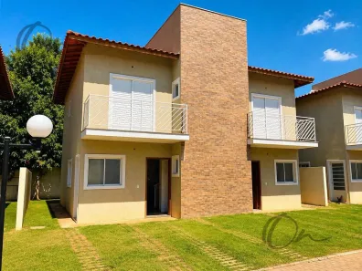 Casa de Condomínio com 3 Quartos à venda, 133m² no Chácara do Carmo, Vargem Grande Paulista