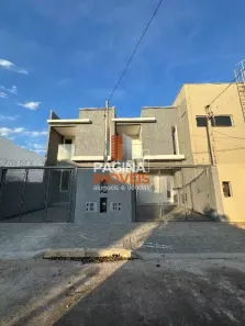 Sobrado com 3 Quartos à venda, 121m² no Estância Velha, Canoas