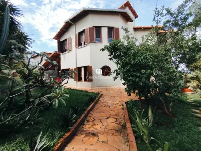 Casa com 5 Quartos à venda, 1000m² no Garças, Belo Horizonte