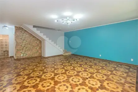 Sobrado com 3 Quartos à venda, 174m² no Vila Alexandria, São Paulo