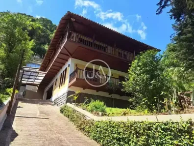 Casa com 3 Quartos à venda, 302m² no Morin, Petrópolis