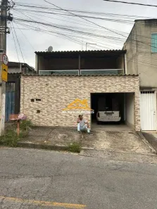 Casa com 2 Quartos à venda, 105m² no Vila Cristina, Betim