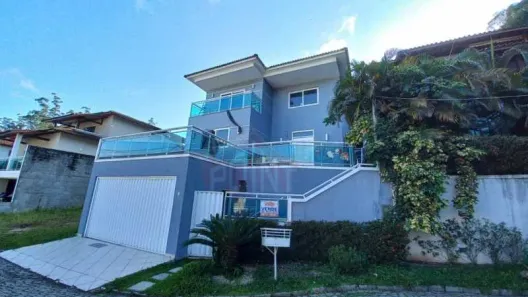 Casa de Condomínio com 4 Quartos à venda, 250m² no Maria Paula, São Gonçalo