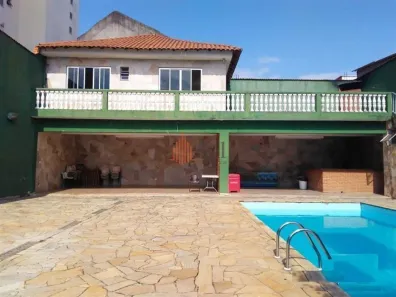Sobrado com 2 Quartos à venda, 564m² no Vila Carrão, São Paulo