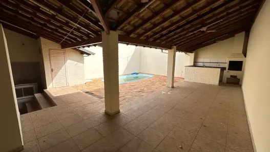 Casa com 3 Quartos para alugar, 200m² no Parque Industrial, São José do Rio Preto
