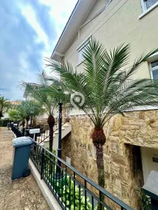 Casa de Condomínio com 3 Quartos para alugar, 156m² no Jardim Madalena, Campinas