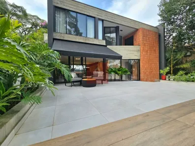 Sobrado com 3 Quartos à venda, 408m² no Brooklin Paulista, São Paulo