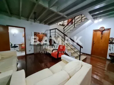 Sobrado com 5 Quartos à venda, 336m² no Jardim da Glória, São Paulo