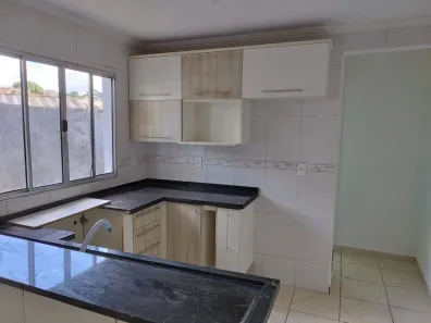 Casa com 2 Quartos à venda, 107m² no Vila Santana, Sorocaba