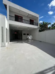 Sobrado com 3 Quartos à venda, 235m² no Vila Nova Santa Clara, Bauru