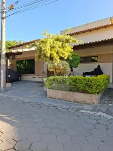 Casa de Condomínio com 5 Quartos à venda, 180m² no Ogiva, Cabo Frio
