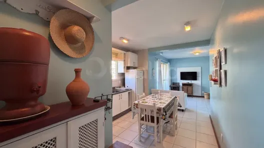 Apartamento com 2 Quartos à venda, 71m² no Pântano do Sul, Florianópolis