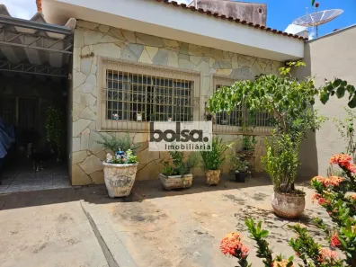 Casa com 3 Quartos à venda, 147m² no Centro, Bauru