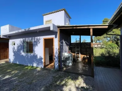 Casa com 6 Quartos à venda, 175m² no , Imbituba