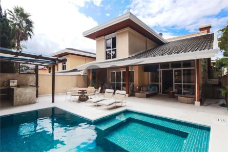 Casa de Condomínio com 4 Quartos à venda, 450m² no Santo Amaro, São Paulo