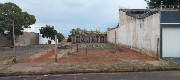 Lote/Terreno à venda, 198m² no Laranjeiras, Uberlândia