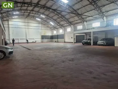 Galpão/Depósito/Armazém à venda, 1800m² no Lagoinha, Belo Horizonte