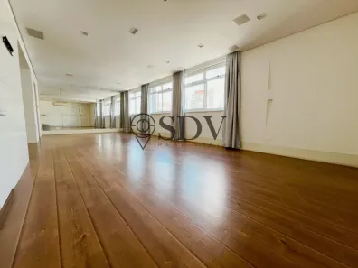 Apartamento com 2 Quartos à venda, 180m² no Cerqueira César, São Paulo