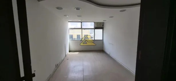 Sala Comercial à venda, 29m² no Copacabana, Rio de Janeiro