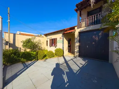 Casa com 3 Quartos para alugar, 177m² no Estância Velha, Canoas