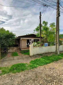 Casa com 3 Quartos à venda, 105m² no Camobi, Santa Maria
