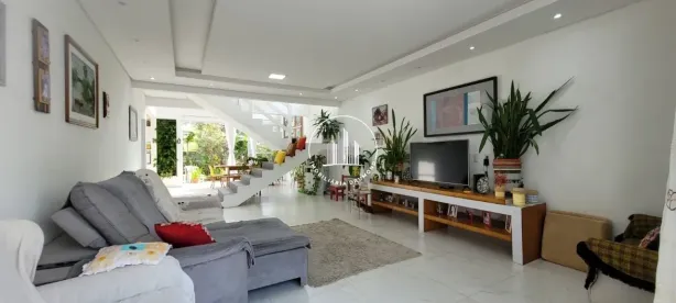 Casa com 4 Quartos à venda, 328m² no Pedra Branca, Palhoça