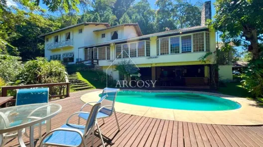 Casa de Condomínio com 6 Quartos à venda, 650m² no Itaipava, Petrópolis
