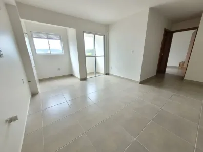 Apartamento com 2 Quartos para alugar, 50m² no São Luiz, Criciúma