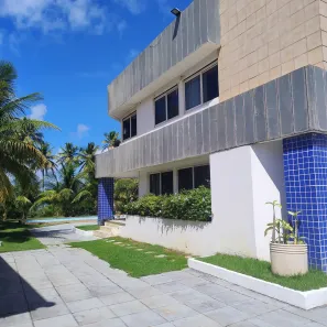 Casa de Condomínio com 5 Quartos para alugar, 220m² no Guarajuba (Monte Gordo), Camaçari