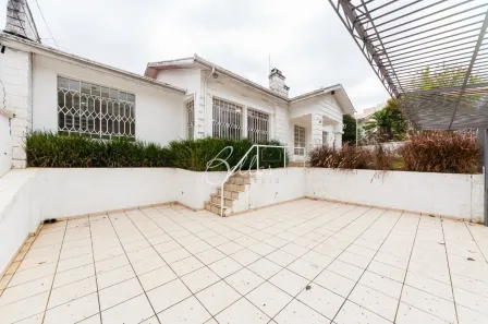 Imóvel Comercial com 1 Quarto para alugar, 200m² no Vila Izabel, Curitiba