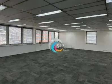 Sala Comercial para alugar, 150m² no Pinheiros, São Paulo