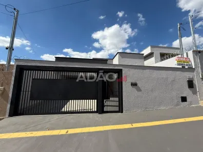 Casa de Condomínio com 4 Quartos à venda, 230m² no Condomínio das Esmeraldas, Goiânia