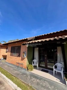 Casa de Condomínio com 2 Quartos para alugar, 51m² no Lagoa da Conceição, Florianópolis