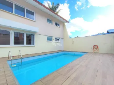 Casa de Condomínio com 3 Quartos à venda, 390m² no Cavalhada, Porto Alegre