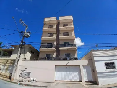 Apartamento com 3 Quartos para alugar, 98m² no São José, Montes Claros